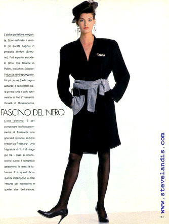 Linda Evangelista in black dress