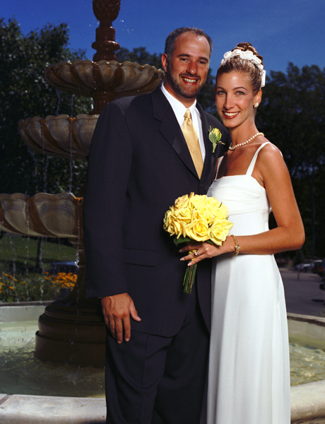 Bridal portrait by photographer Steve Landis